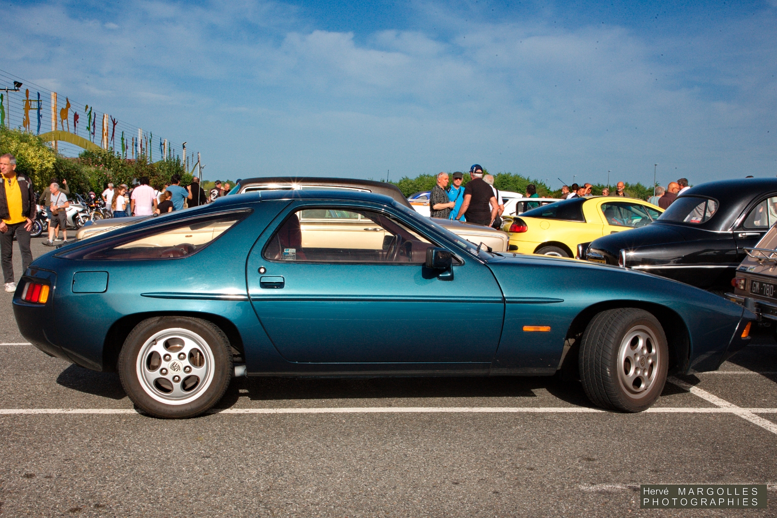 Porsche 928.jpg
